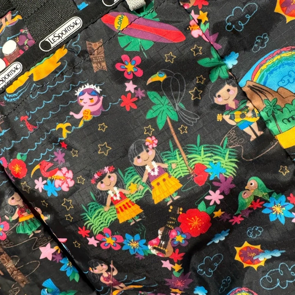 Le Sport Sac x Disney “It’s a Small World” RARE Weekender Bag - Picture 4 of 7